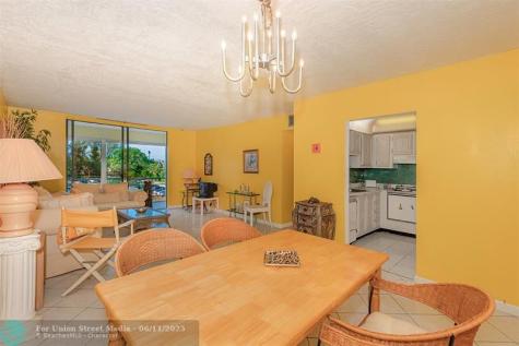 2861 Somerset Drive Lauderdale Lakes FL 33311