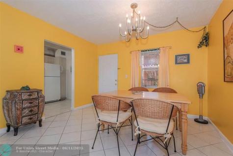 2861 Somerset Drive Lauderdale Lakes FL 33311