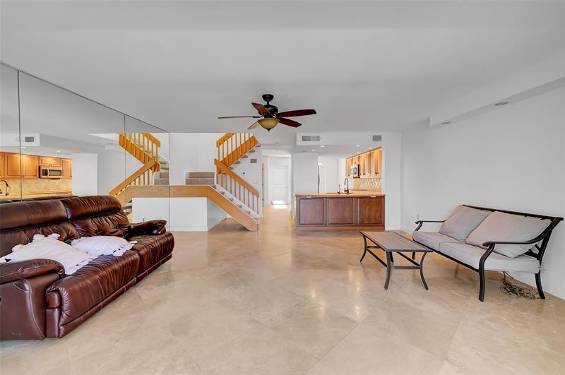 1100 SE 5 Court Pompano Beach FL 33060