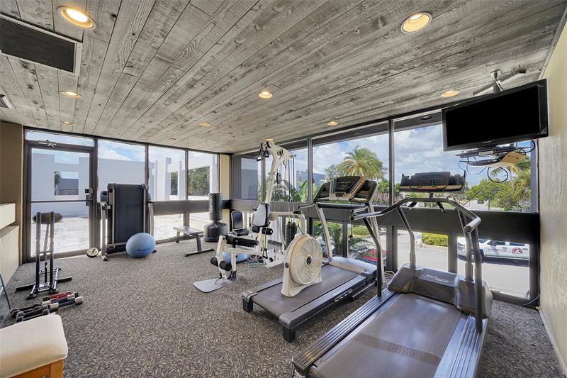 1100 SE 5 Court Pompano Beach FL 33060