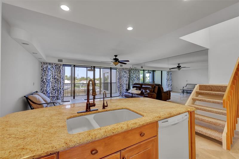 1100 SE 5 Court Pompano Beach FL 33060