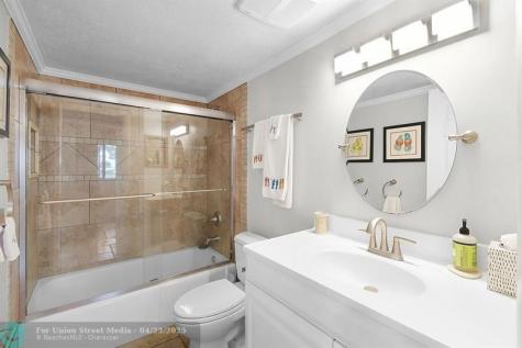 40 NE Plantation Road Stuart FL 34996