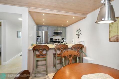 40 NE Plantation Road Stuart FL 34996
