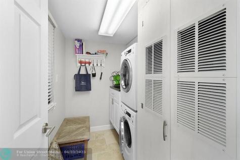 40 NE Plantation Road Stuart FL 34996