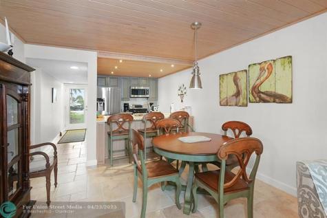 40 NE Plantation Road Stuart FL 34996