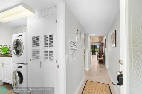 40 NE Plantation Road Stuart FL 34996