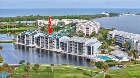 40 NE Plantation Road Stuart FL 34996