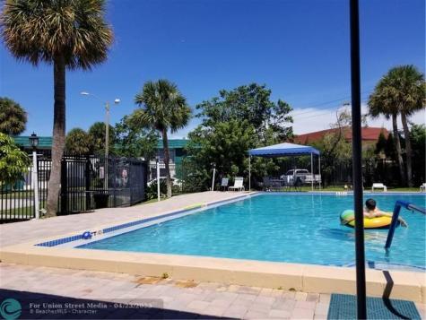 2271 NW 48th Terrace Lauderhill FL 33313
