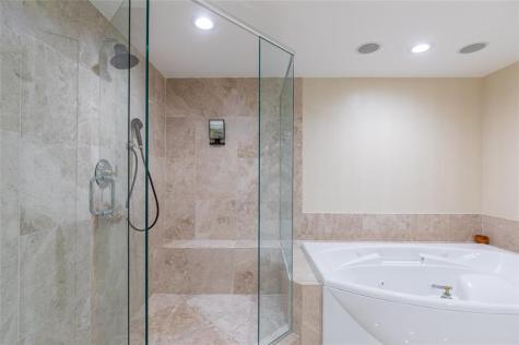20201 E Country Club Drive Aventura FL 33180