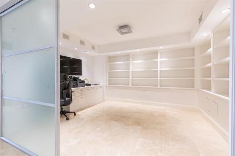 20201 E Country Club Drive Aventura FL 33180