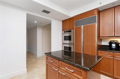 20201 E Country Club Drive Aventura FL 33180