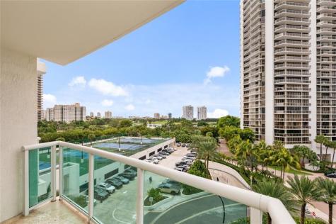 20201 E Country Club Drive Aventura FL 33180