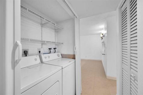 7173 Orange Drive Davie FL 33314