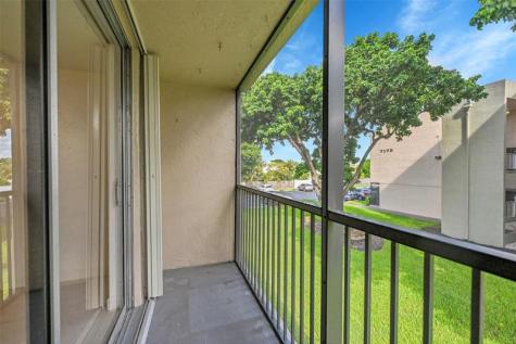 7173 Orange Drive Davie FL 33314