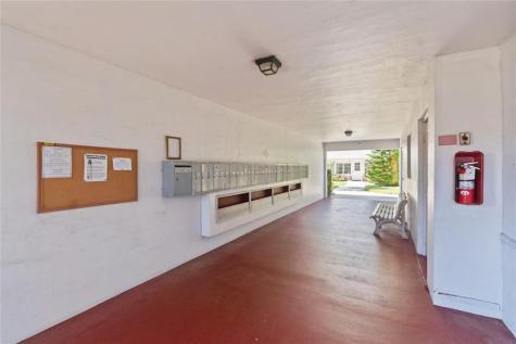 2050 NE 39th Street Pompano Beach FL 33064