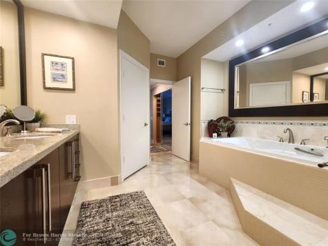 701 SE 21st Avenue Deerfield Beach FL 33441