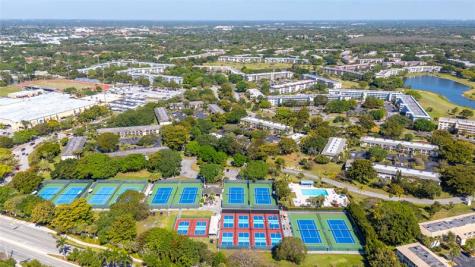 2102 Lucaya Bend Coconut Creek FL 33066