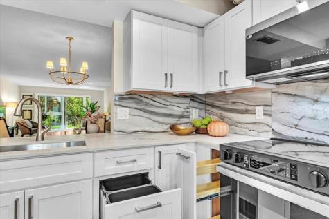 2102 Lucaya Bend Coconut Creek FL 33066