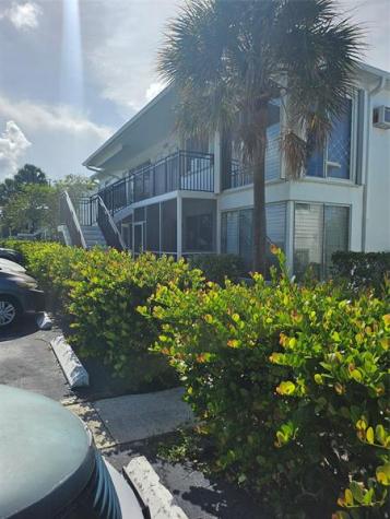 1045 SE 15th Street Fort Lauderdale FL 33316