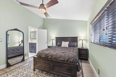 3020 S Oakland Forest Drive Oakland Park FL 33309