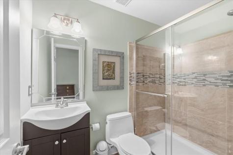 3020 S Oakland Forest Drive Oakland Park FL 33309
