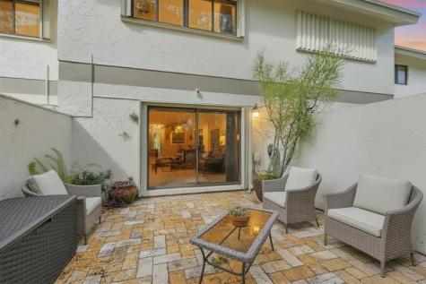 3020 S Oakland Forest Drive Oakland Park FL 33309
