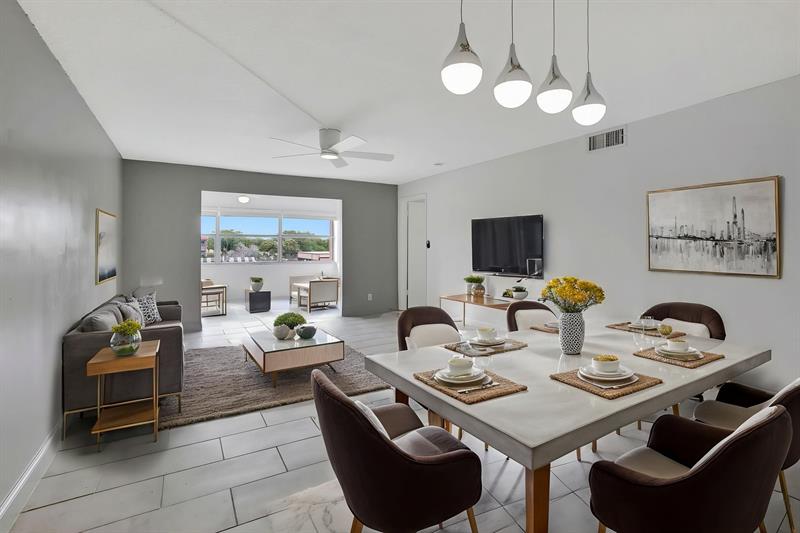 9861 Sunrise Lakes Boulevard Sunrise FL 33322