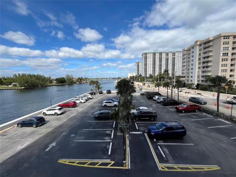 1400 S Ocean Drive Hollywood FL 33019