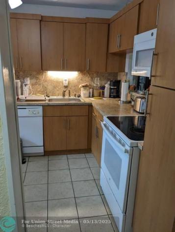 3130 Holiday Springs Boulevard Margate FL 33063