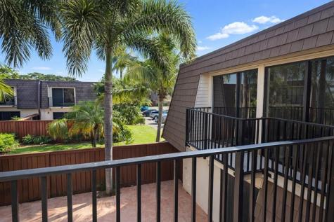2544 SW 15th Street Deerfield Beach FL 33442
