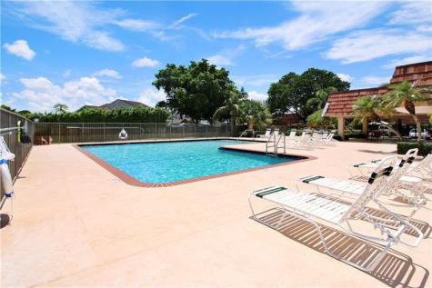 2544 SW 15th Street Deerfield Beach FL 33442