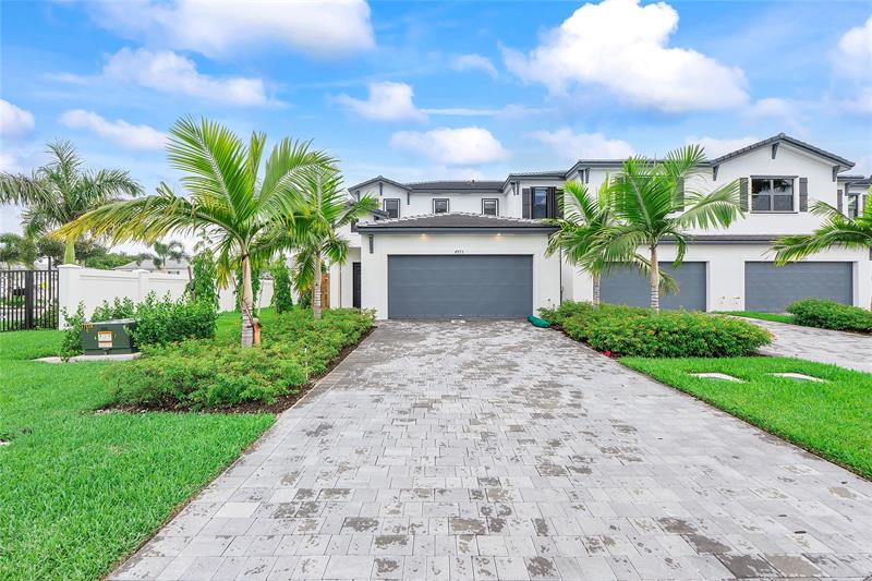 4973 Oakmont Drive Dania Beach FL 33312