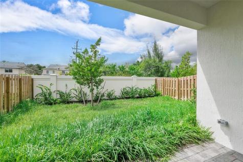 4973 Oakmont Drive Dania Beach FL 33312