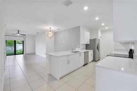 4973 Oakmont Drive Dania Beach FL 33312