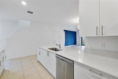 4973 Oakmont Drive Dania Beach FL 33312