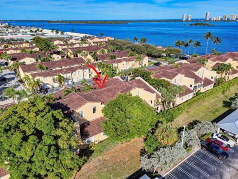 1040 Lake Shore Drive Lake Park FL 33403