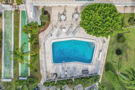 3215 SE 10th Street Pompano Beach FL 33062