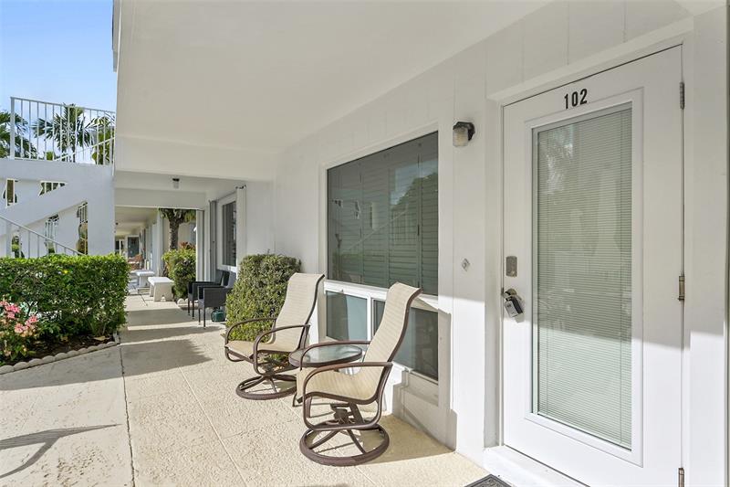 3215 SE 10th Street Pompano Beach FL 33062