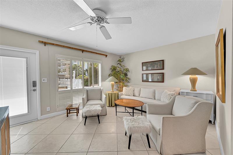 3215 SE 10th Street Pompano Beach FL 33062