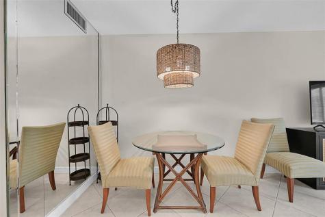 3215 SE 10th Street Pompano Beach FL 33062
