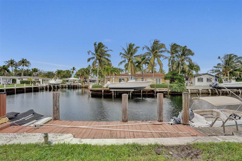 301 E Mcnab Road Pompano Beach FL 33060