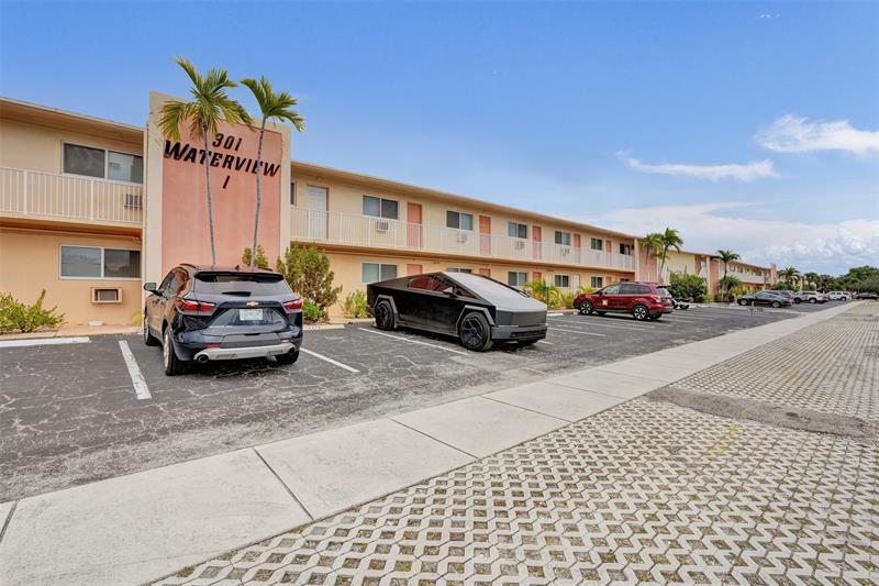 301 E Mcnab Road Pompano Beach FL 33060