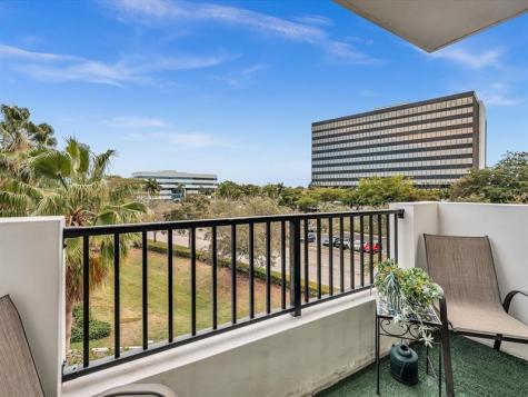 2421 NE 65th Street Fort Lauderdale FL 33308