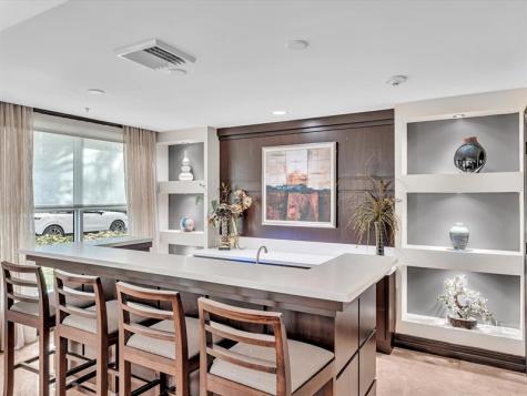 2421 NE 65th Street Fort Lauderdale FL 33308