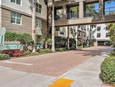 2421 NE 65th Street Fort Lauderdale FL 33308