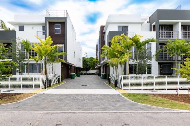 700 NE 14th Avenue Fort Lauderdale FL 33304