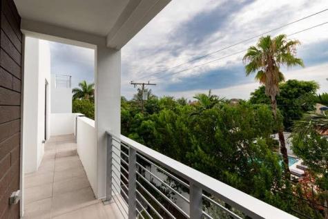 700 NE 14th Avenue Fort Lauderdale FL 33304