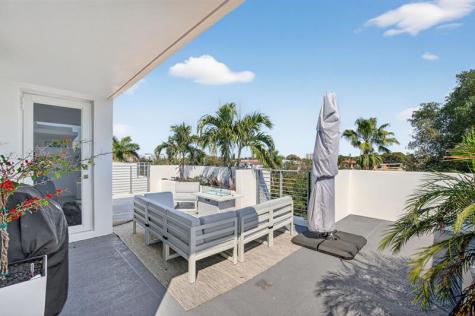 700 NE 14th Avenue Fort Lauderdale FL 33304
