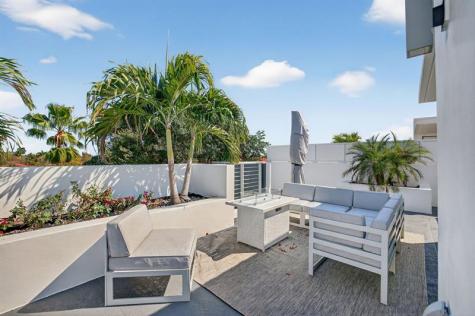 700 NE 14th Avenue Fort Lauderdale FL 33304