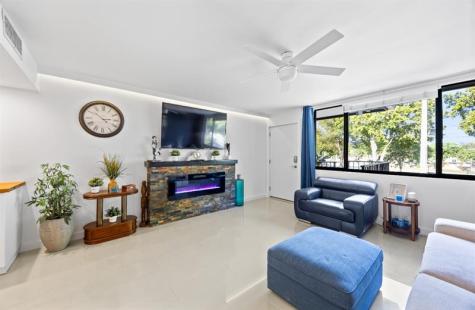 1901 N Andrews Avenue Wilton Manors FL 33311